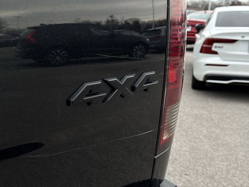 Used 2018 RAM 1500 Express w/ Black Ram 1500 Express Group image 29