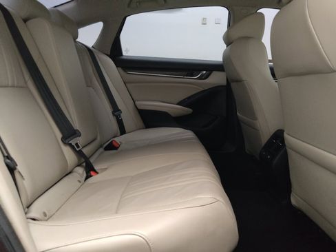 Used 2021 Honda Accord EX-L image 19
