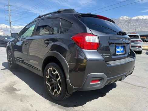 Used 2016 Subaru Crosstrek 2.0i Premium image 7