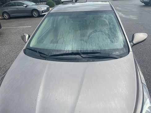 Used 2013 Hyundai Accent GLS FWD image 23