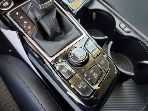 New 2025 Kia Sportage SX AWD/4WD image 29