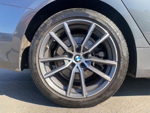 Used 2022 BMW 330i xDrive Sedan w/ Driving Assistance Package image 23