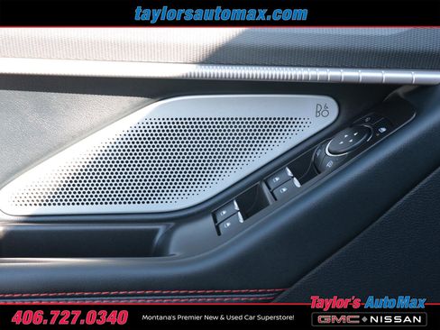 Used 2025 Ford Explorer ST AWD/4WD image 30