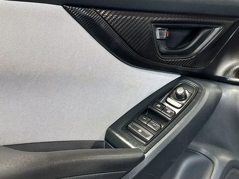 Used 2018 Subaru Crosstrek 2.0i Premium w/ Popular Package #2 AWD/4WD image 18