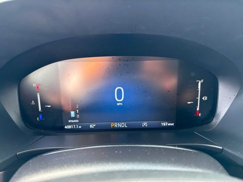 Used 2025 Ford Escape ST-Line FWD image 25