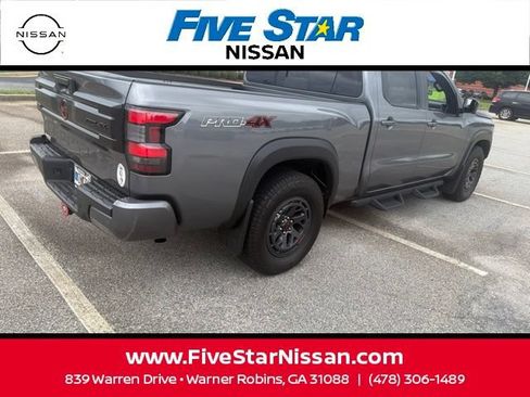 Used 2025 Nissan Frontier PRO-4X w/ Pro Convenience Package AWD/4WD image 12