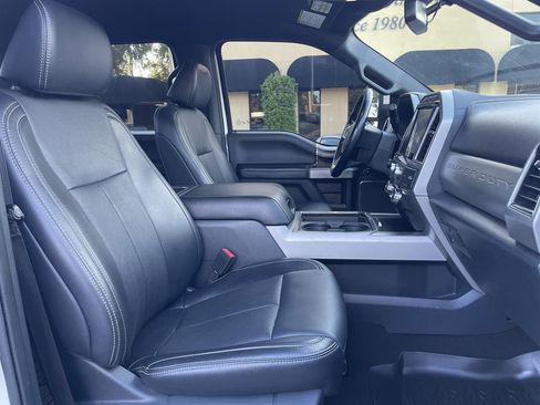 Used 2022 Ford F350 Lariat w/ Lariat Ultimate Package AWD/4WD image 23