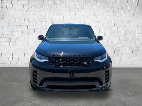 New 2025 Land Rover Discovery Dynamic SE image 2