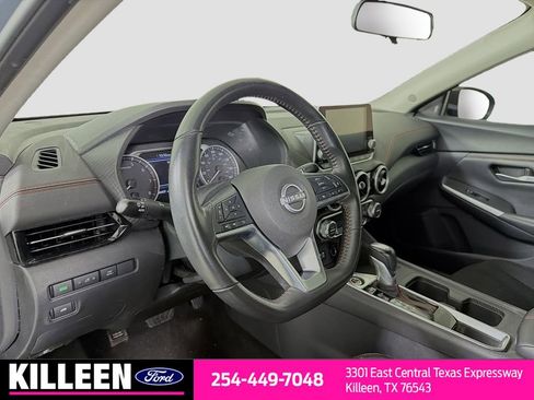 Used 2024 Nissan Sentra SR FWD image 10