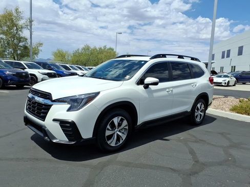 Used 2023 Subaru Ascent Premium w/ Convenience Package AWD/4WD image 7