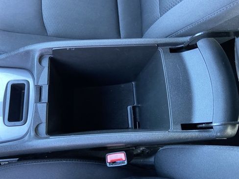 Used 2024 Chevrolet Malibu LT image 40