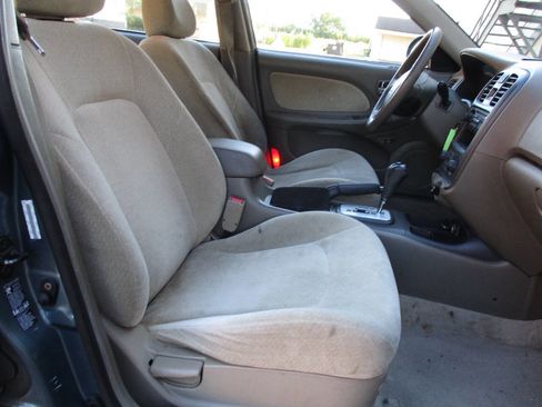 Used 2004 Hyundai Sonata image 19