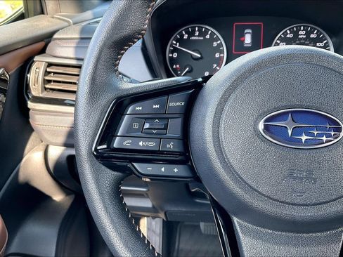 Certified 2025 Subaru Forester Touring AWD/4WD image 19