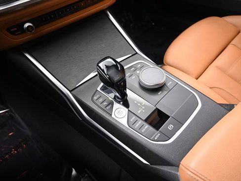 Used 2021 BMW 330i xDrive Sedan w/ M Sport Package image 42