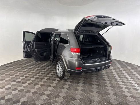 Used 2020 Jeep Grand Cherokee Overland image 19