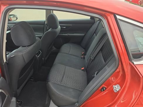Used 2016 Nissan Altima 2.5 SV w/ Convenience Package FWD image 21