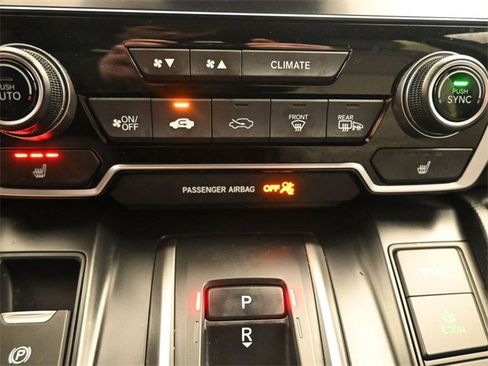 Certified 2022 Honda CR-V Touring image 16