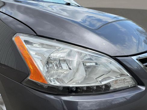 Used 2013 Nissan Sentra SR w/ Driver Pkg image 11