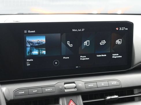 Used 2025 Kia K4 FWD image 13
