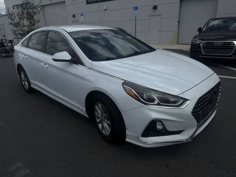 Used 2019 Hyundai Sonata SE FWD image 12