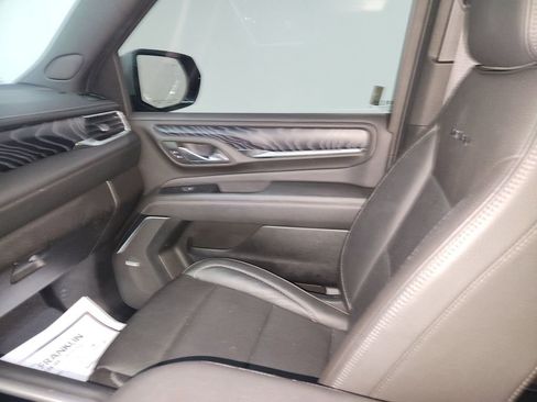 Used 2023 GMC Yukon Denali AWD/4WD image 10