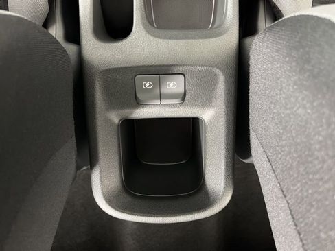 New 2025 Nissan Versa S w/ Trunk Package image 30