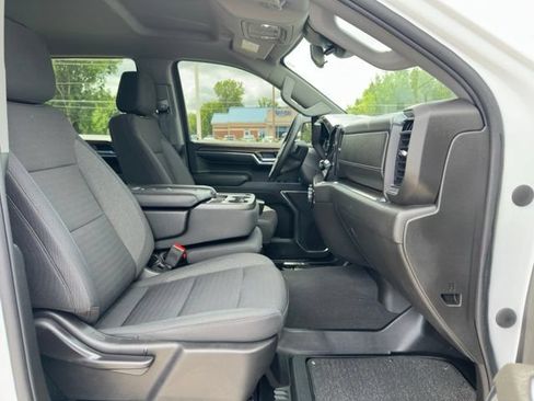 Used 2024 Chevrolet Silverado 1500 RST w/ Protection Package AWD/4WD image 7