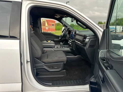 Used 2022 Ford F150 XLT w/ Equipment Group 302A High AWD/4WD image 27