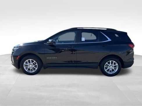 Certified 2022 Chevrolet Equinox LT AWD/4WD image 2