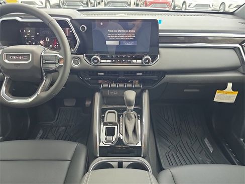 New 2026 GMC Canyon Elevation w/ Convenience Package image 15