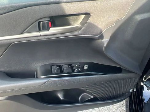 Used 2025 Toyota Camry LE FWD image 22
