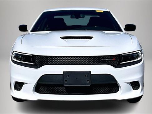 Used 2023 Dodge Charger GT image 3