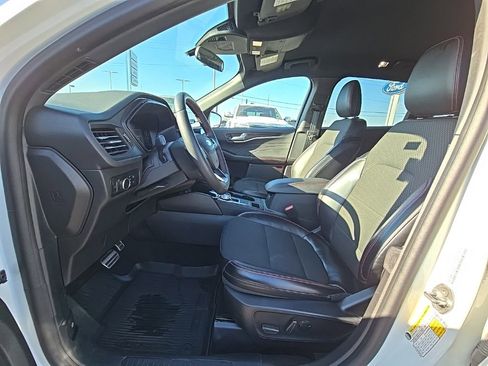 Used 2024 Ford Escape ST-Line w/ Tech Pack #1 image 10