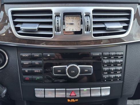 Used 2014 Mercedes-Benz E 350 4MATIC Sedan w/ Premium 1 Package image 47