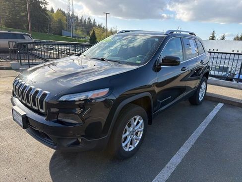 Used 2014 Jeep Cherokee Latitude w/ Comfort/Convenience Group AWD/4WD image 1