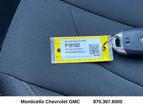 Used 2021 Hyundai Elantra SEL image 18