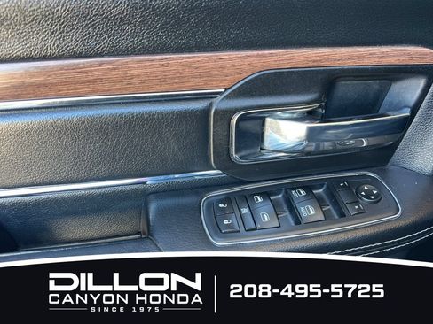 Used 2017 RAM 1500 Laramie w/ Convenience Group AWD/4WD image 12