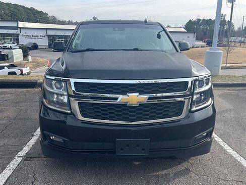Used 2015 Chevrolet Suburban LT w/ Luxury Package image 10