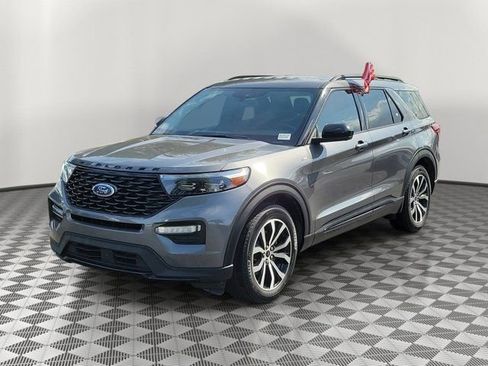 Certified 2023 Ford Explorer ST-Line w/ Class IV Trailer Tow Package RWD image 3