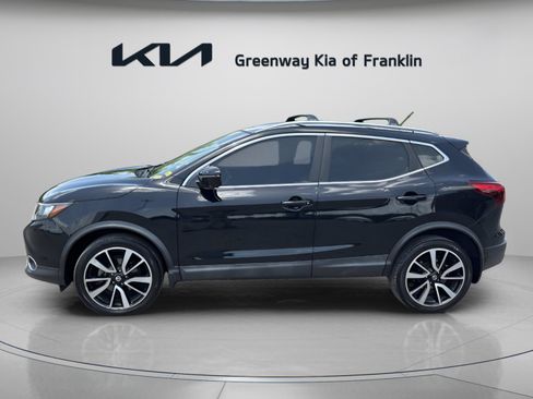 Used 2017 Nissan Rogue Sport SL FWD image 4
