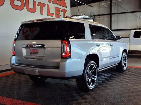 Used 2018 GMC Yukon Denali w/ Denali Ultimate Package AWD/4WD image 8