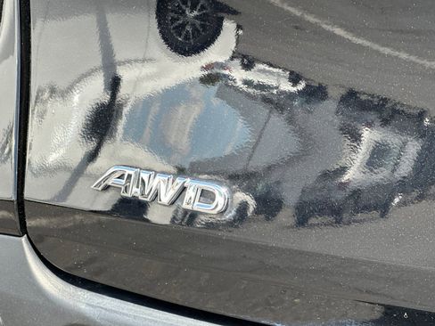 Certified 2022 Toyota Sienna XLE AWD/4WD image 28