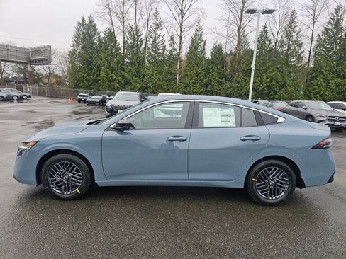 New 2026 Nissan Sentra SV w/ SV Convenience Package FWD image 8