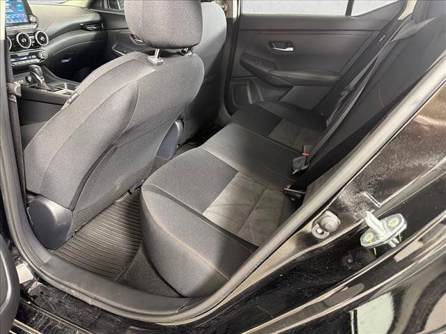 Used 2025 Nissan Sentra SR FWD image 20