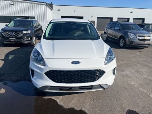 Used 2022 Ford Escape SE image 8