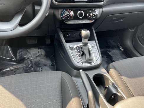 Used 2023 Hyundai Kona SEL AWD/4WD image 22