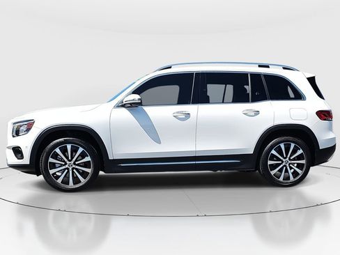 Used 2023 Mercedes-Benz GLB 250 image 8
