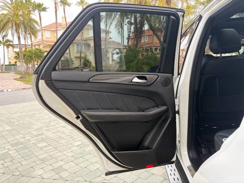 Used 2016 Mercedes-Benz GLE 63 AMG S image 78