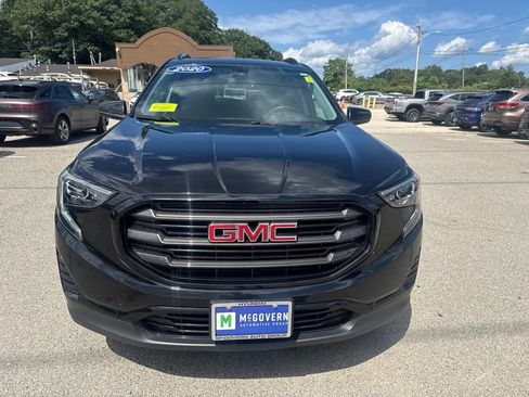 Used 2020 GMC Terrain SLE w/ Driver Convenience Package AWD/4WD image 2