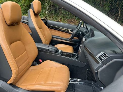 Used 2015 Mercedes-Benz E 550 Cabriolet image 35